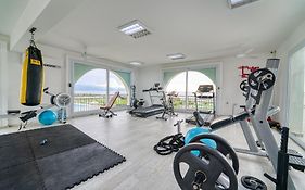 Aphrodite Beachfront Resort Official